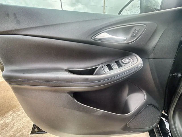 vehicle-img
