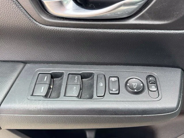 vehicle-img