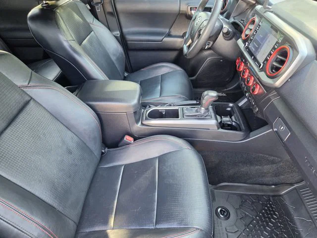 vehicle-img