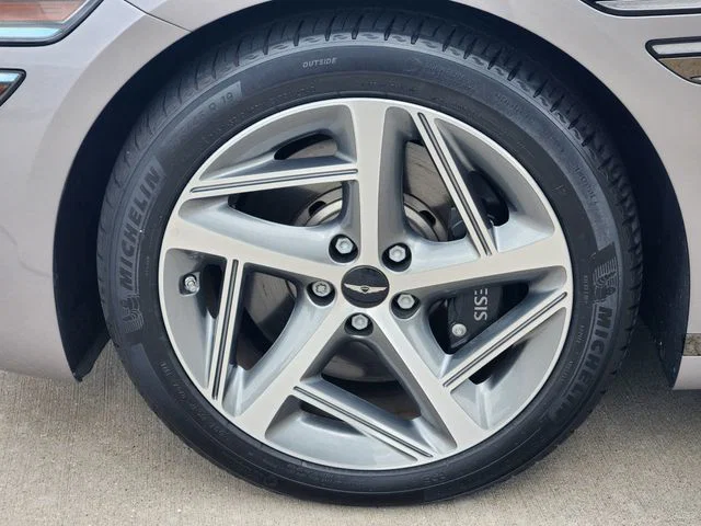 vehicle-img