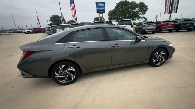 vehicle-img
