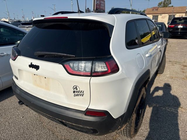 vehicle-img