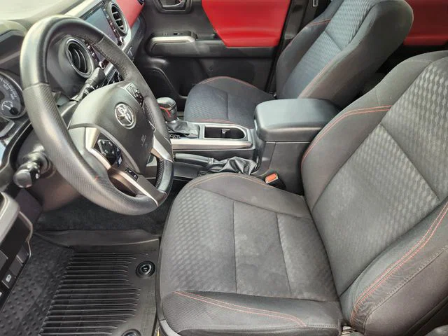 vehicle-img