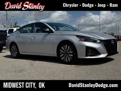 used 2025 NISSAN