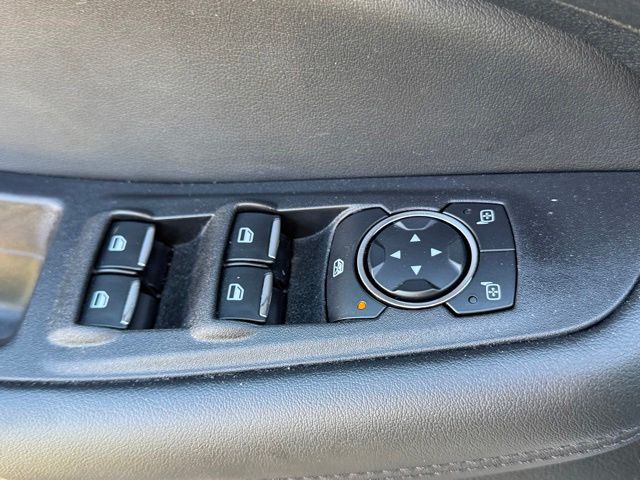 vehicle-img