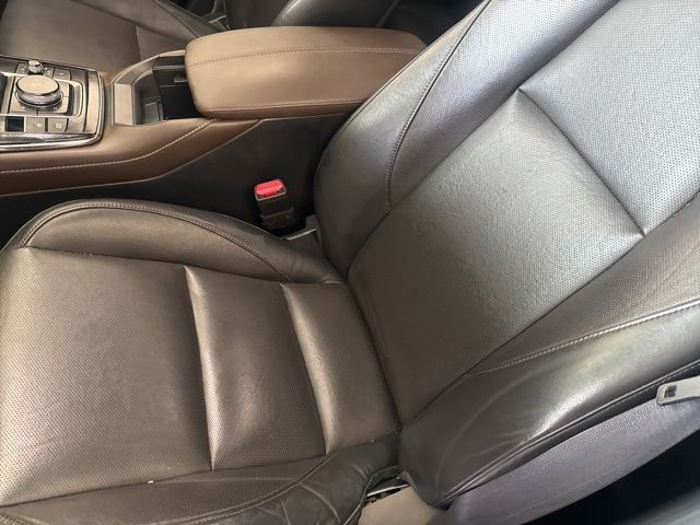 vehicle-img