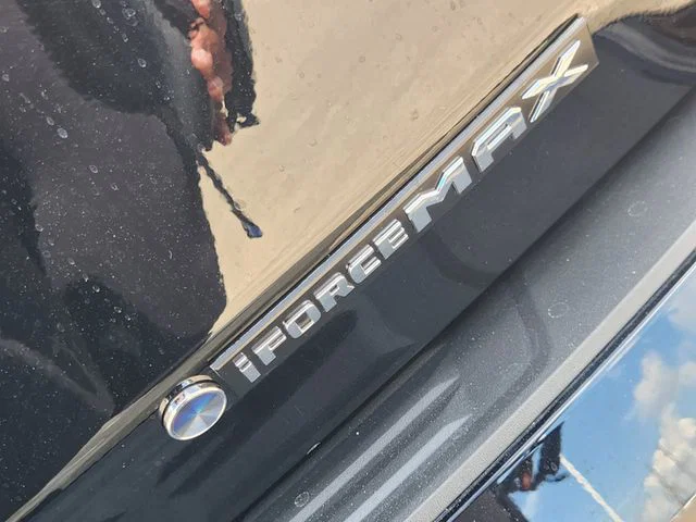 vehicle-img