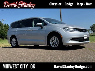 used 2023 CHRYSLER