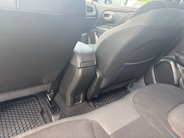 vehicle-img