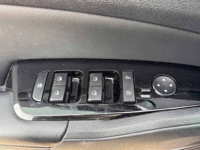 vehicle-img