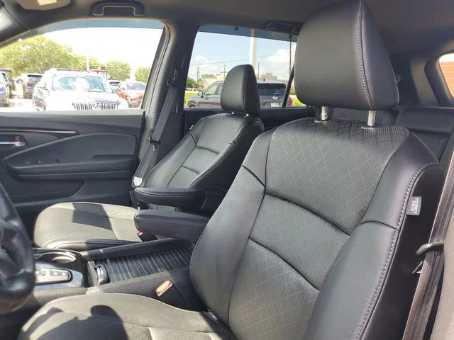 vehicle-img