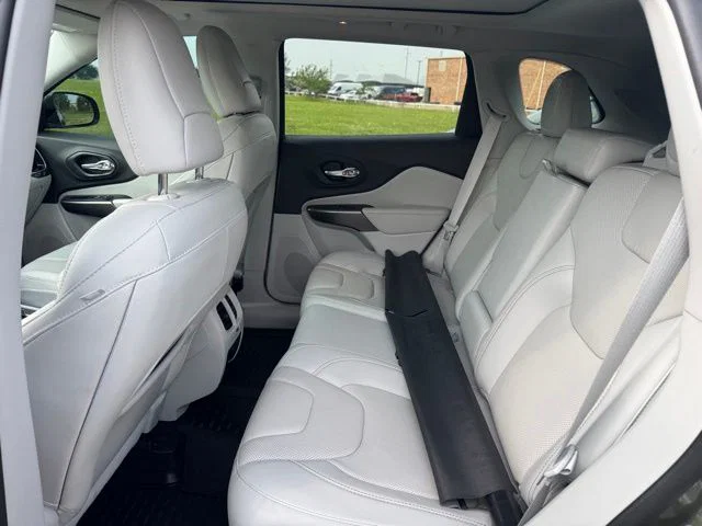 vehicle-img