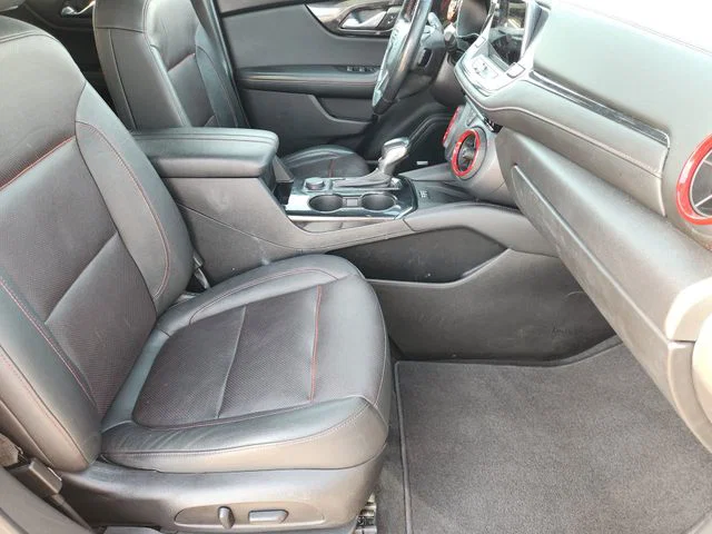 vehicle-img