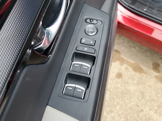 vehicle-img