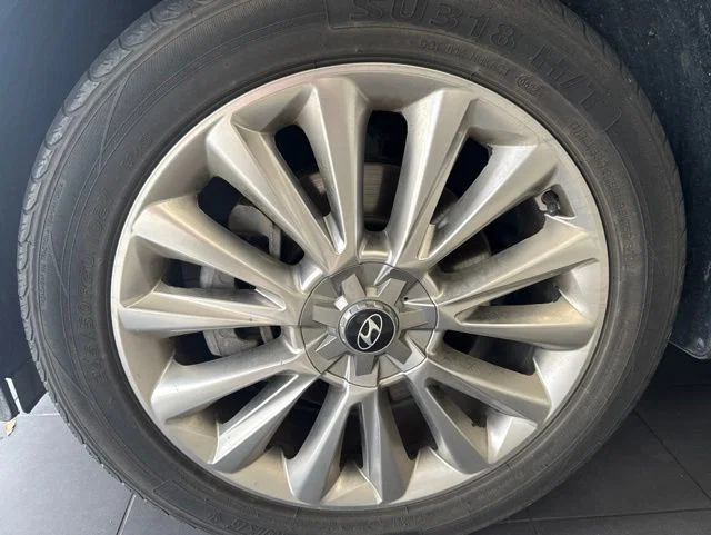 vehicle-img