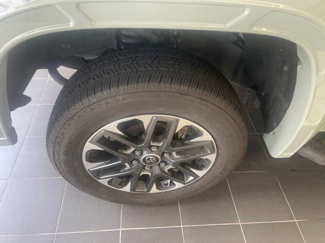 vehicle-img