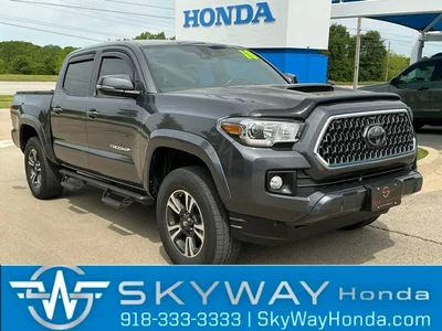used 2018 TOYOTA