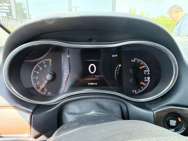 vehicle-img