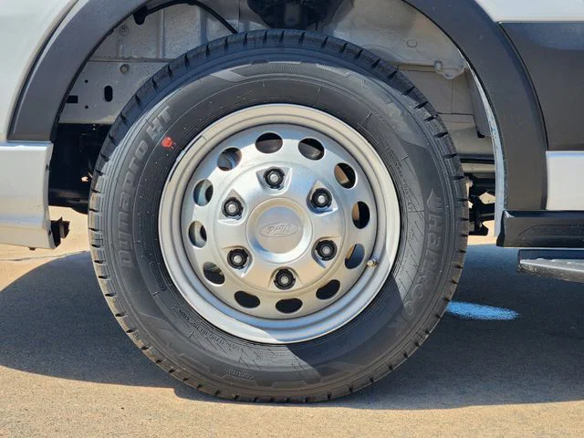 vehicle-img