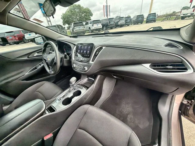 vehicle-img