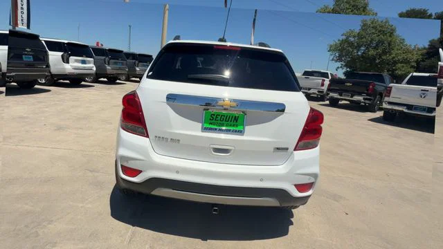 vehicle-img