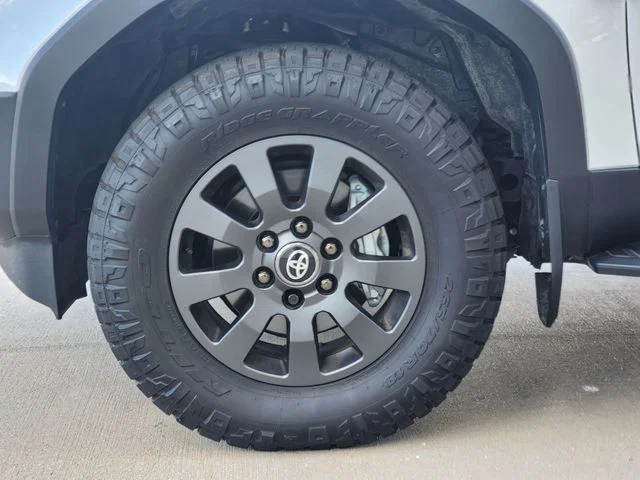 vehicle-img