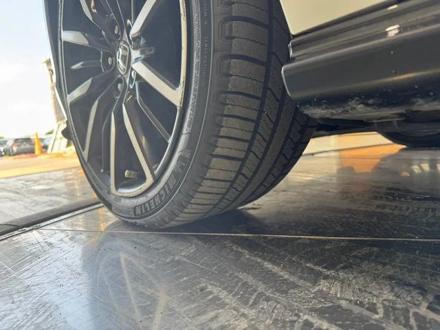 vehicle-img