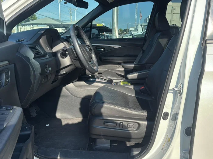 vehicle-img