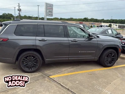 used 2023 JEEP