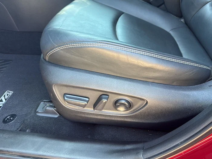 vehicle-img