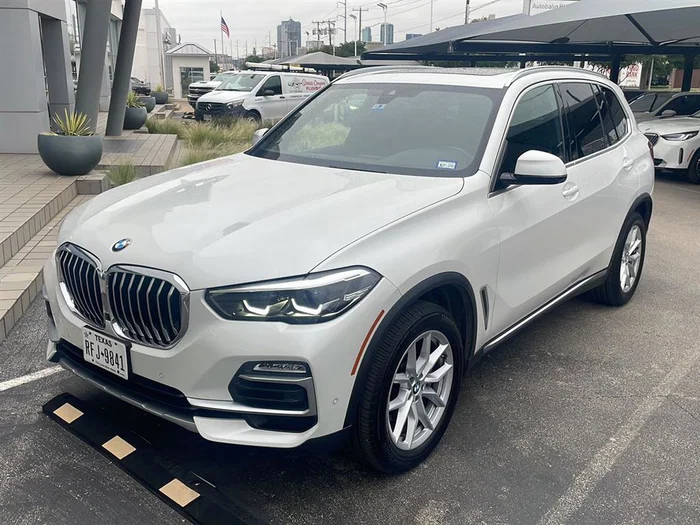vehicle-img