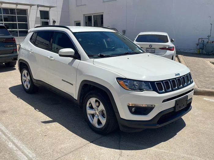 vehicle-img