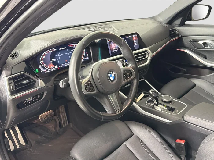 vehicle-img