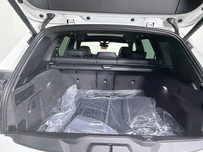 vehicle-img