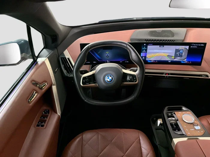 vehicle-img