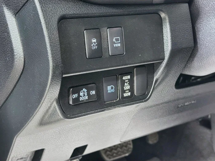 vehicle-img