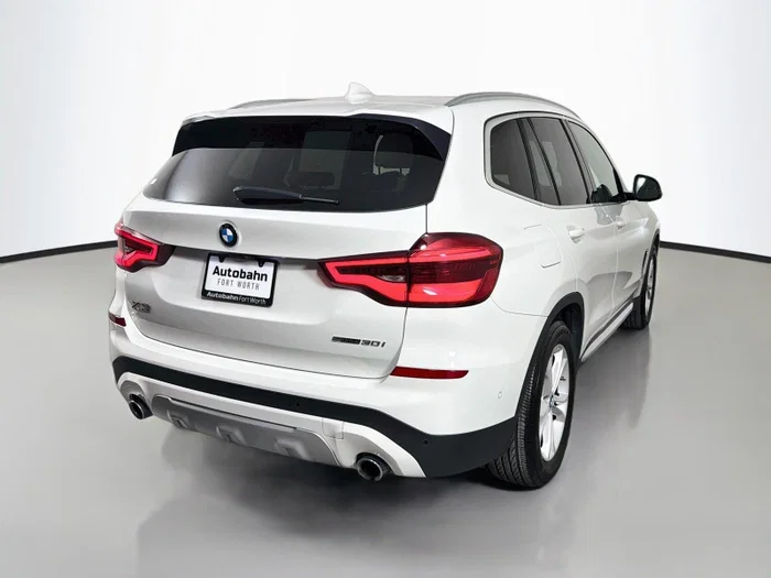 vehicle-img