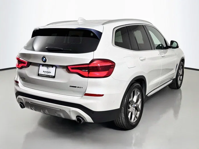 vehicle-img