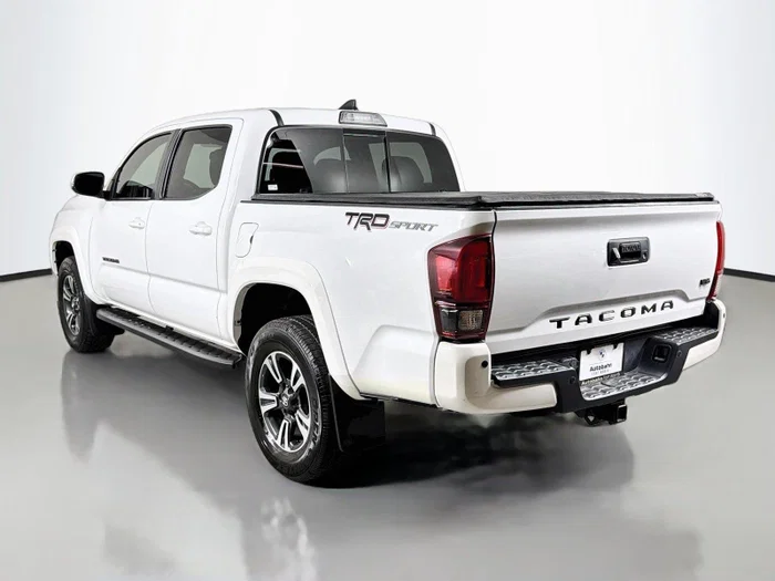 vehicle-img
