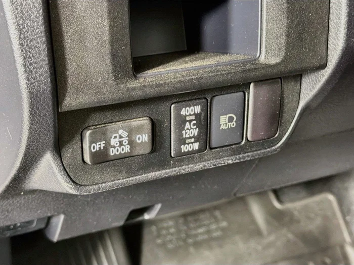 vehicle-img