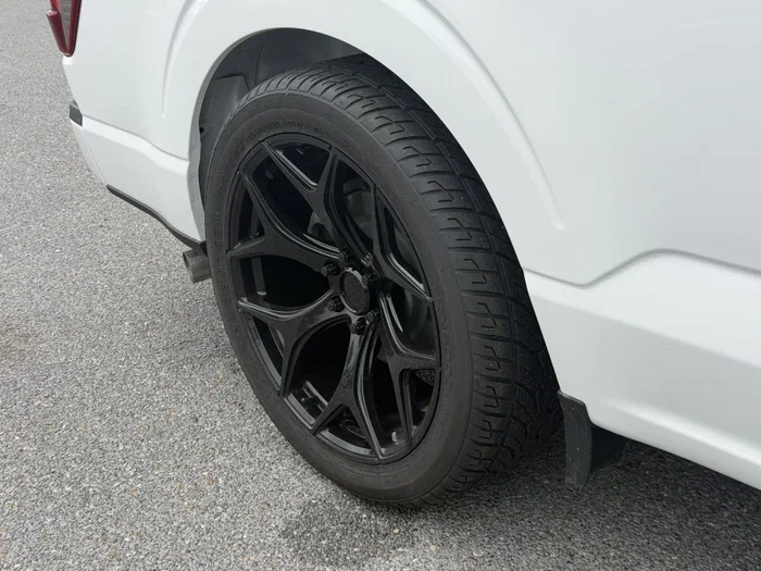vehicle-img