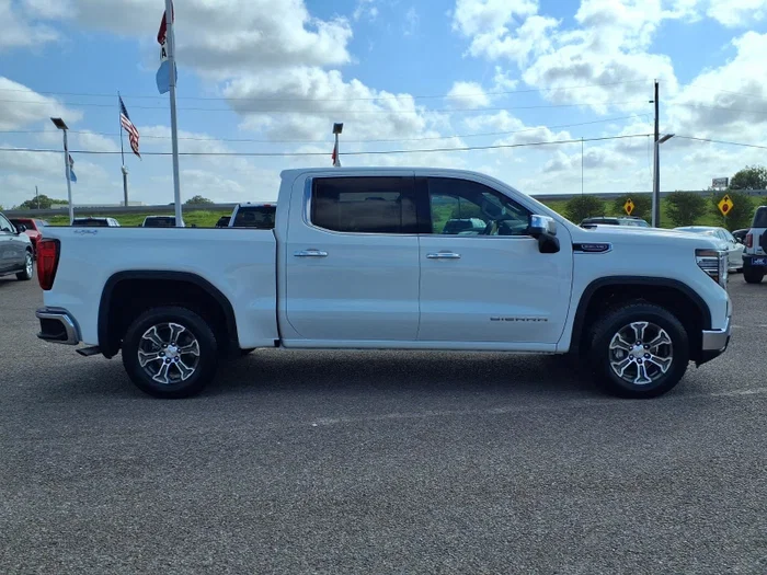 vehicle-img