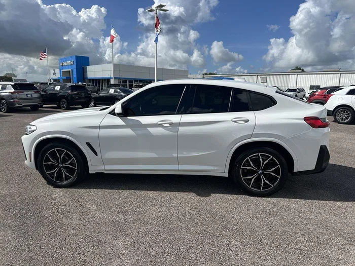 vehicle-img