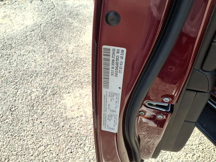 vehicle-img