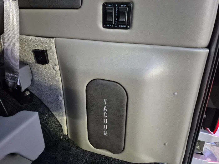 vehicle-img