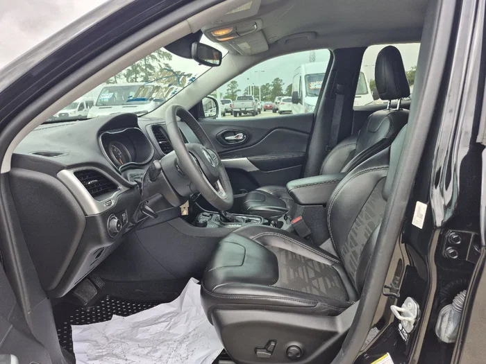vehicle-img