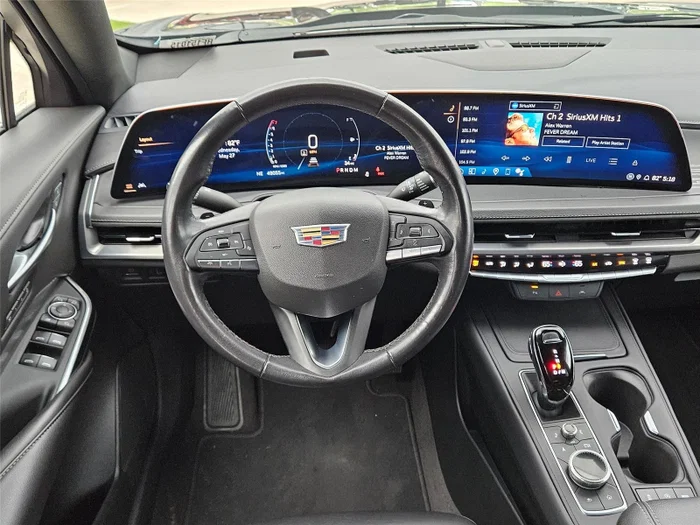 vehicle-img