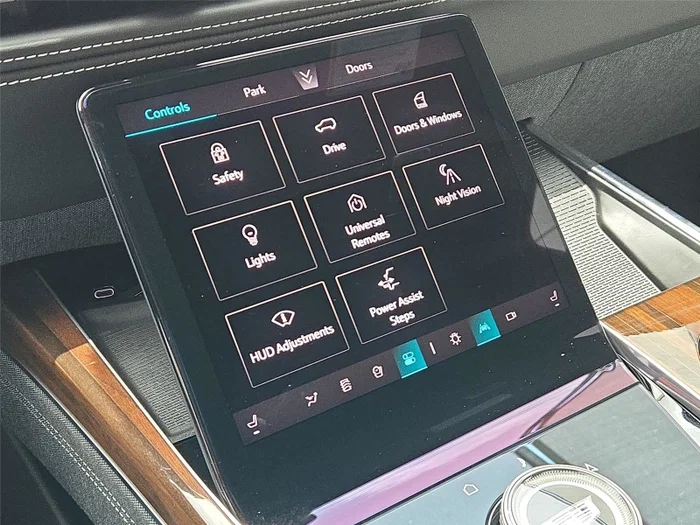 vehicle-img