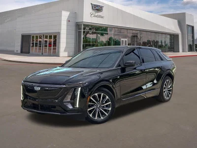 new 2025 CADILLAC