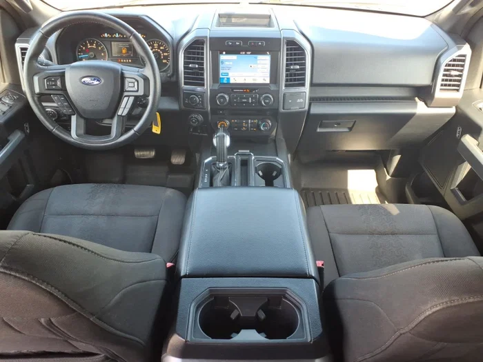 vehicle-img